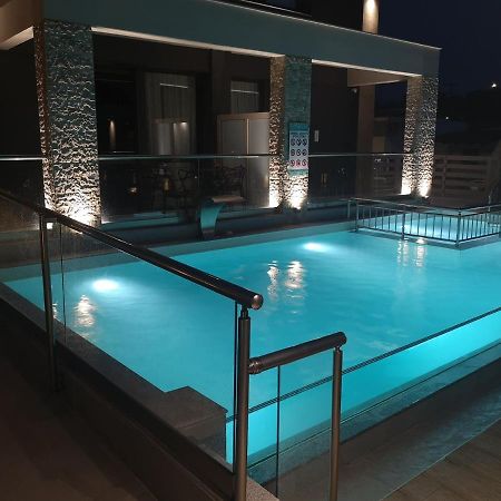 Amalia Deluxe Villas Nea Vrasna Bagian luar foto