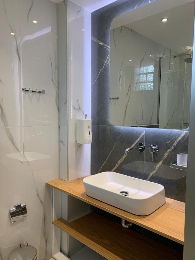 Amalia Deluxe Villas Nea Vrasna Bagian luar foto