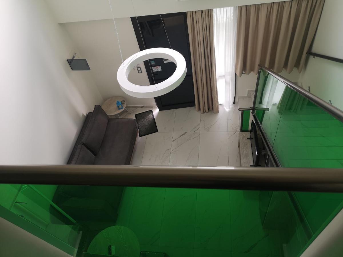 Amalia Deluxe Villas Nea Vrasna Bagian luar foto